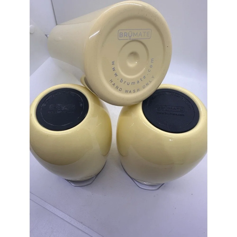 BrüMate Daisy Yellow Winesulator & 2 Uncork'd Wine Tumblers Set